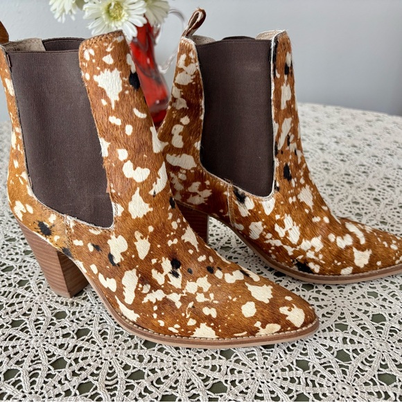 Diba True faux hair 9.5 women’s ankle boot bootie. Browns . Preloved - Picture 11 of 11